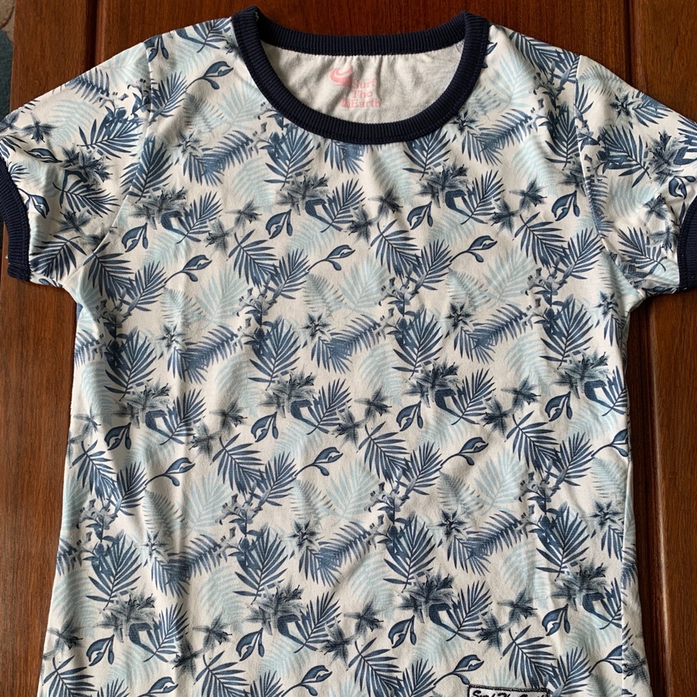 Tropical t-shirt